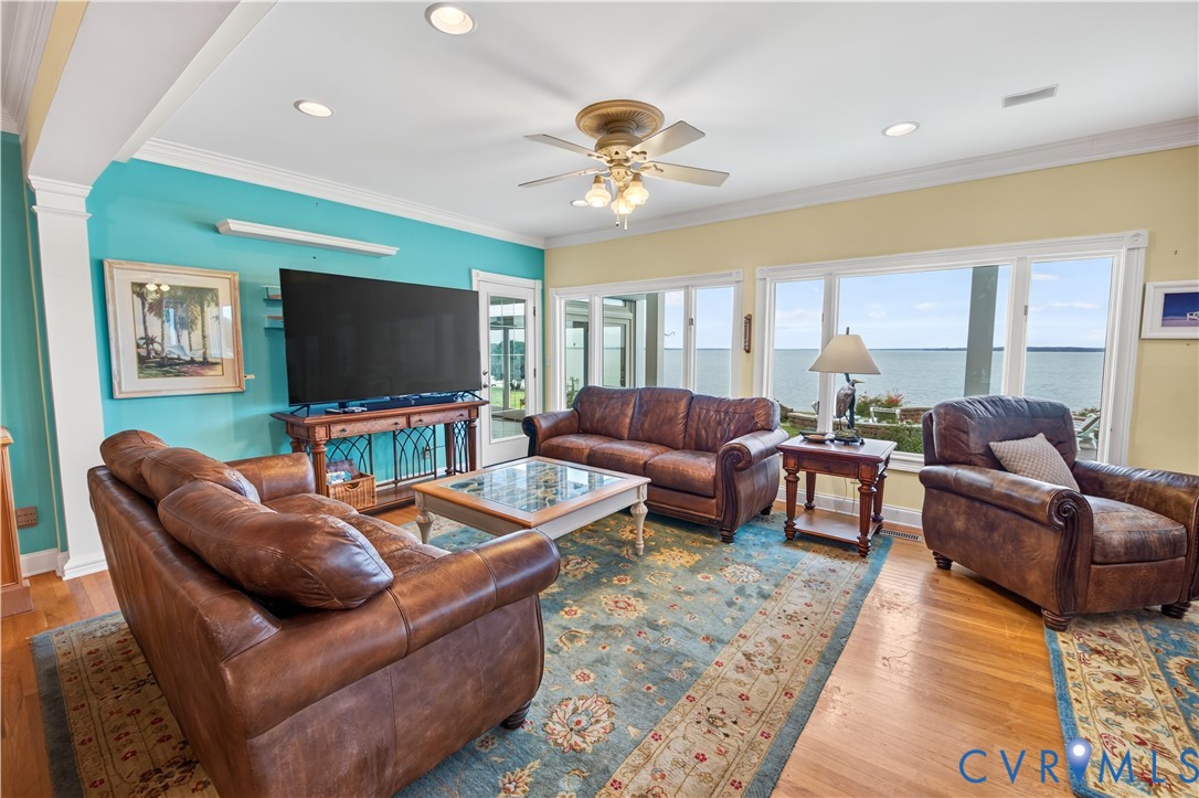 356 N Shore Road, Waterfront, Locust Hill, VA 23092
