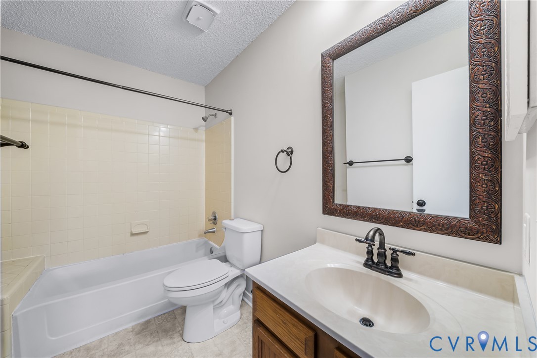 8047 Buford, Rolling Hill At Buford, North Chesterfield, VA 23235