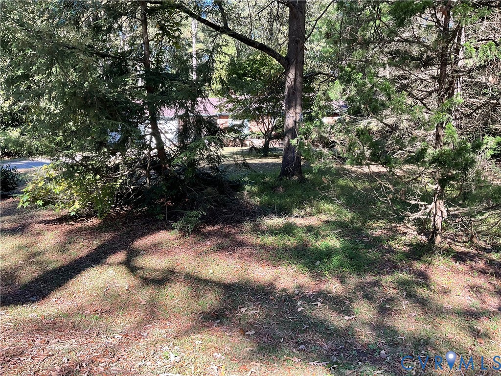403 Pondorosa Drive, Sandston, VA 23150 403 Pondorosa Drive, Sandston, VA 23150