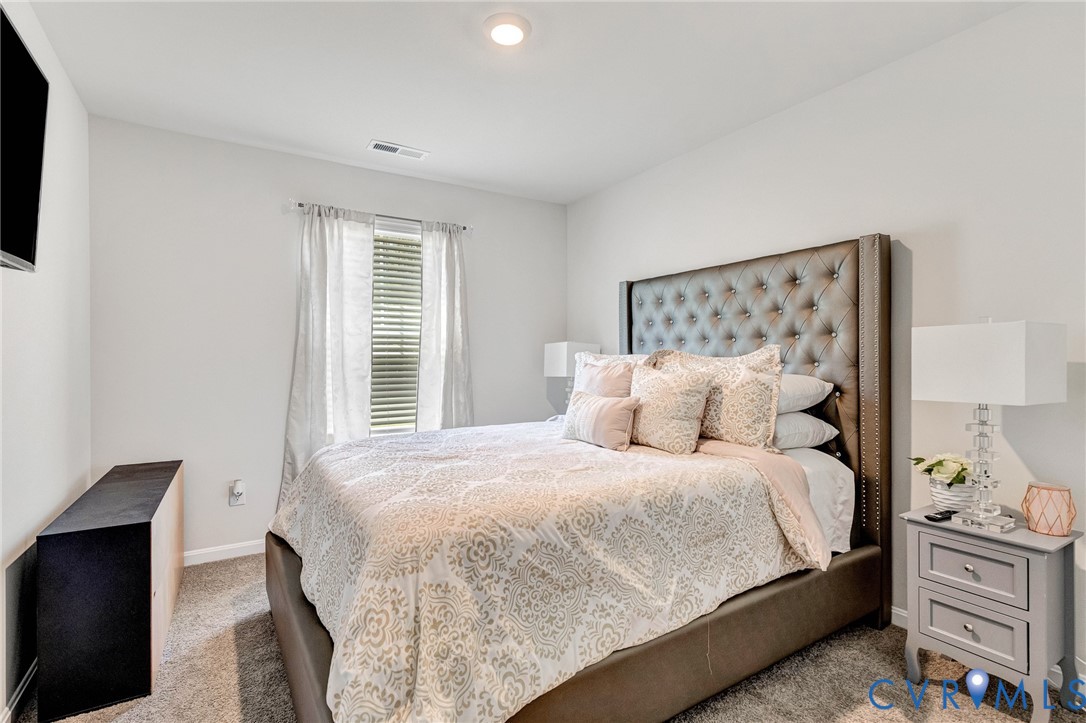 205 River Landing Crescent, Riverwood Estates, Franklin, VA 23851