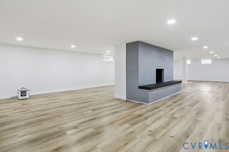 2913 Rolyart Road, Petersburg, VA 23805