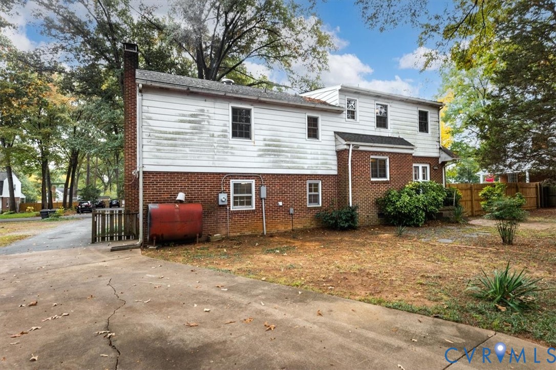 11016 Ashburn Road, North Chesterfield, VA 23235