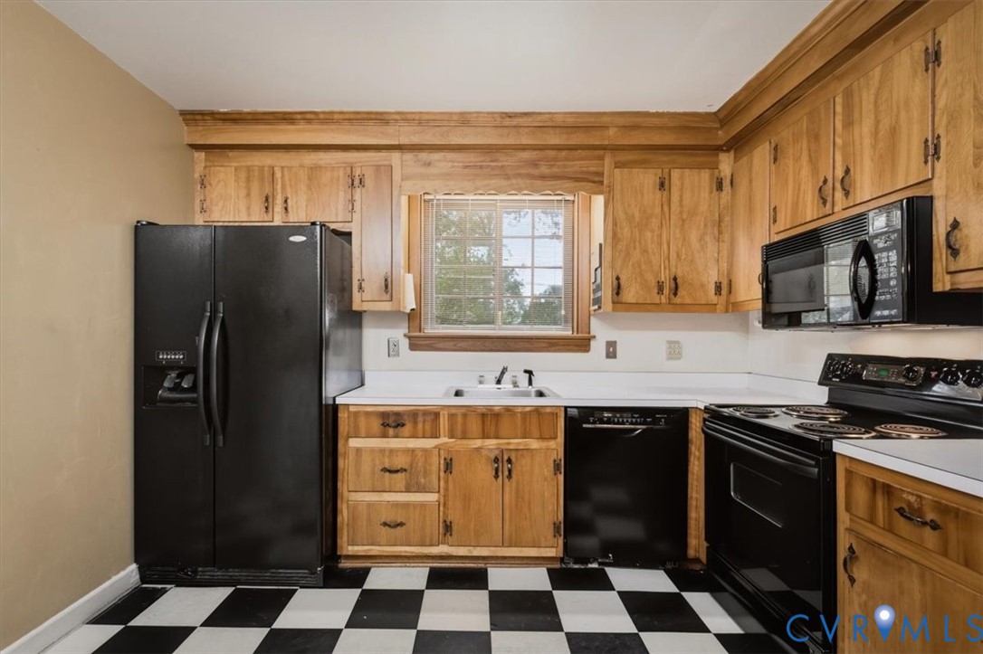 11016 Ashburn Road, North Chesterfield, VA 23235