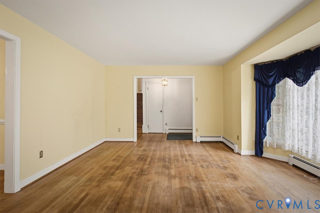 11016 Ashburn Road, North Chesterfield, VA 23235