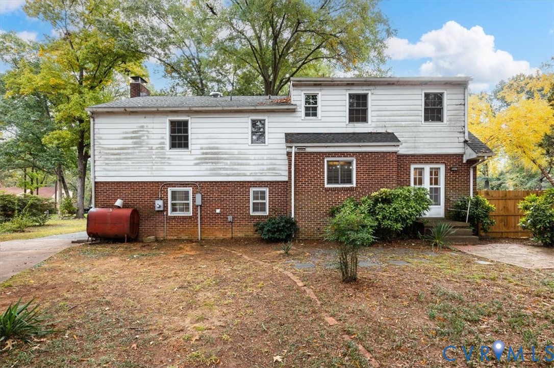 11016 Ashburn Road, North Chesterfield, VA 23235