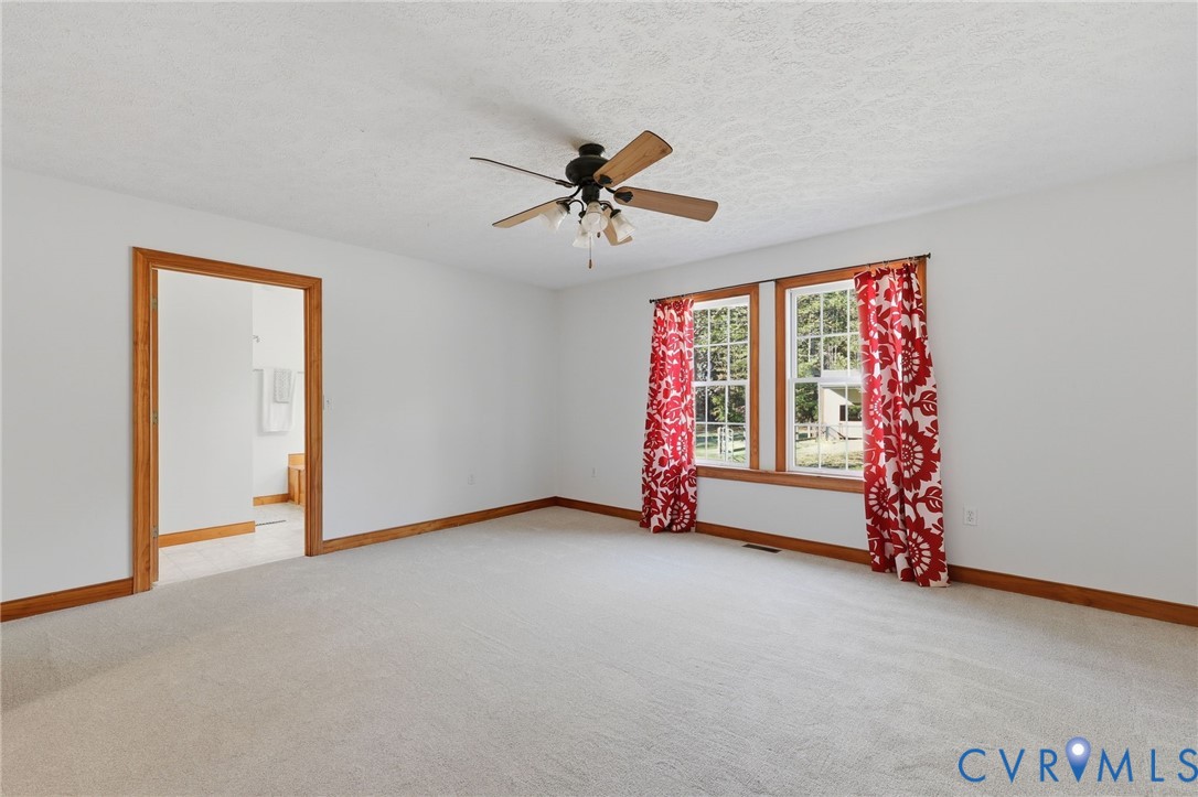 Primary  Bedroom - New Carpet & Paint
