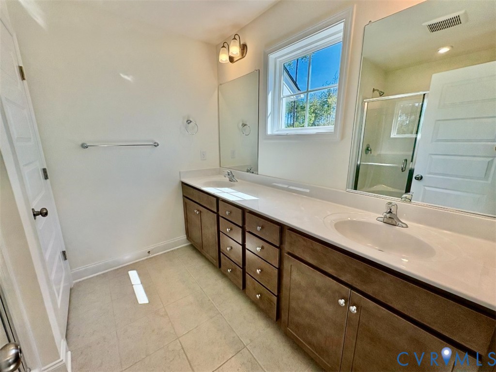 18754 Palisades Ridge, Moseley, VA 23120