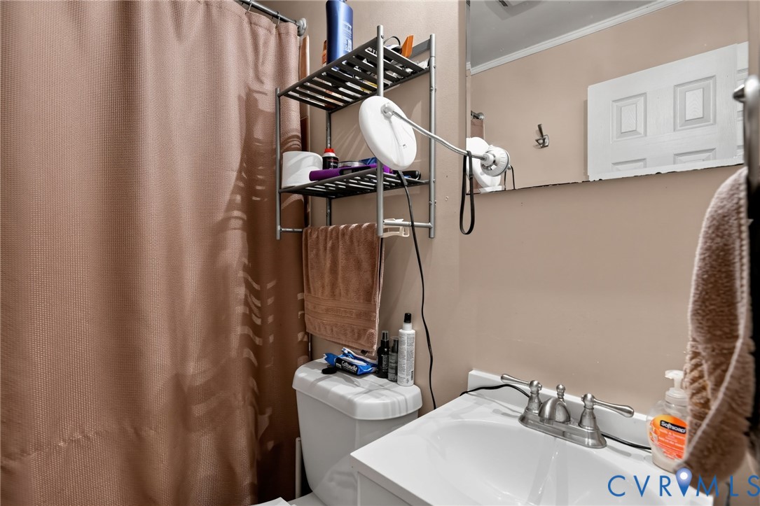 2644 Westwood Avenue, Chesapeake, VA 23324