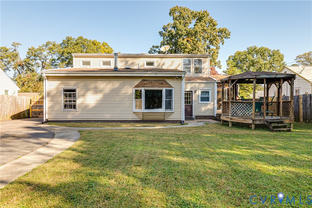 9 E Gray Street, Sandston, VA 23150