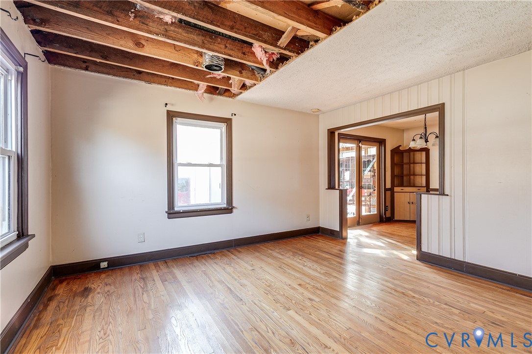 9 E Gray Street, Sandston, VA 23150 9 E Gray Street, Sandston, VA 23150