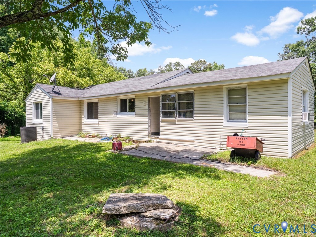 21868 King William Road, Na, King William, VA 23181