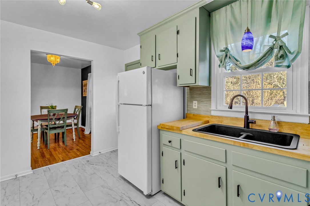 151 Badger Road, Water Access, Deltaville, VA 23043