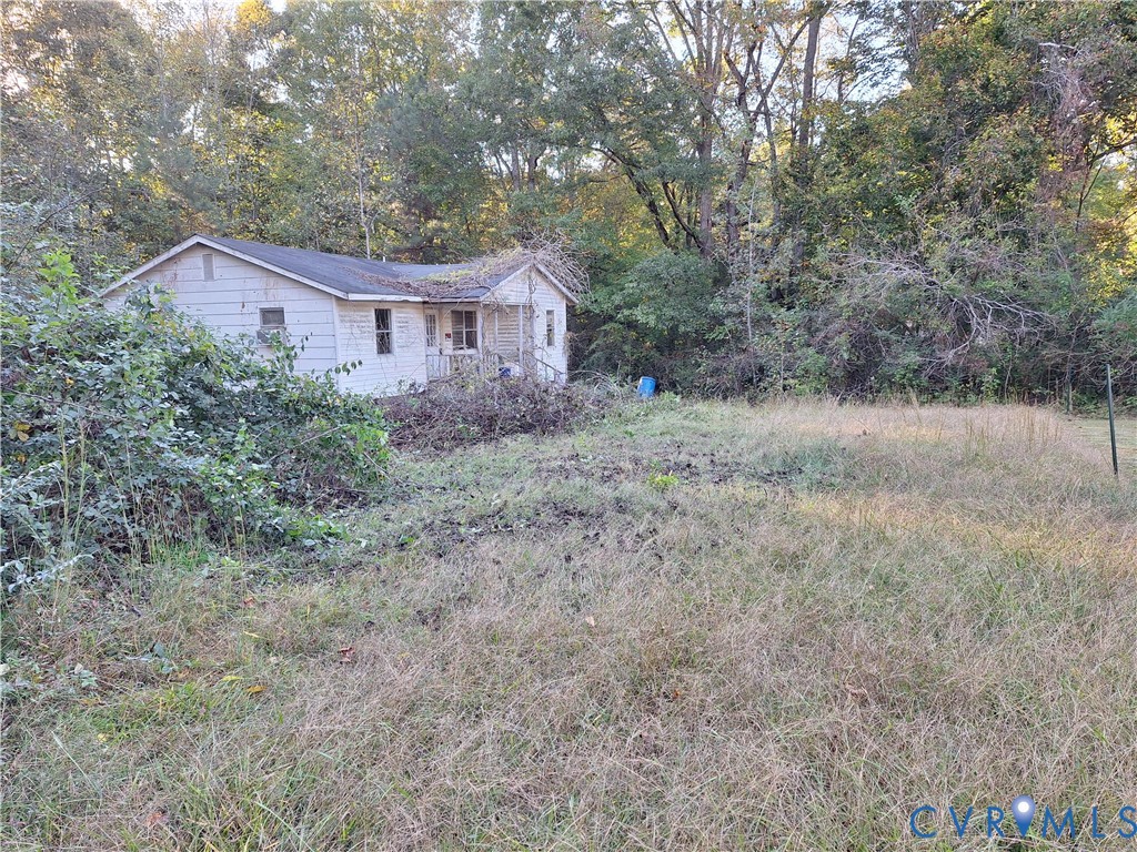 144 Peyton Lane, Kennington, Aylett, VA 23009