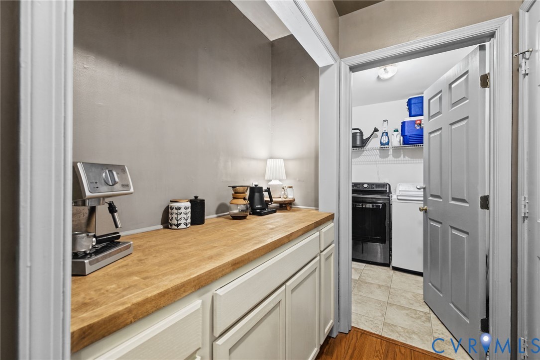 Coffee Station/Storage