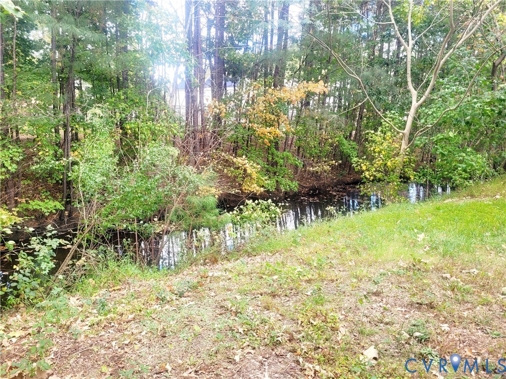 320 Middle Oaks Drive, Middle Oaks, Chesapeake, VA 23322