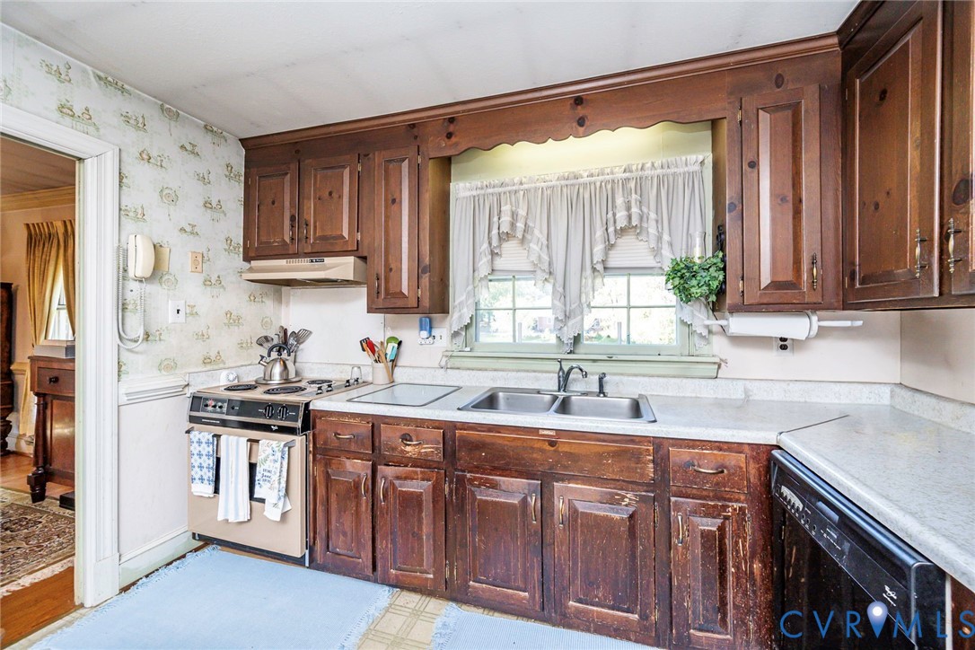 311 Chiappa Road, Sandston, VA 23150