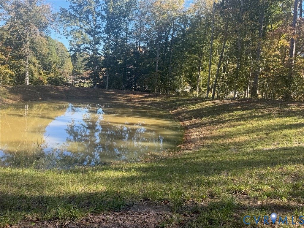 Thoughtful community planning helps preserve the natural beauty and wooded setting that make Ridgewood Estates so unique