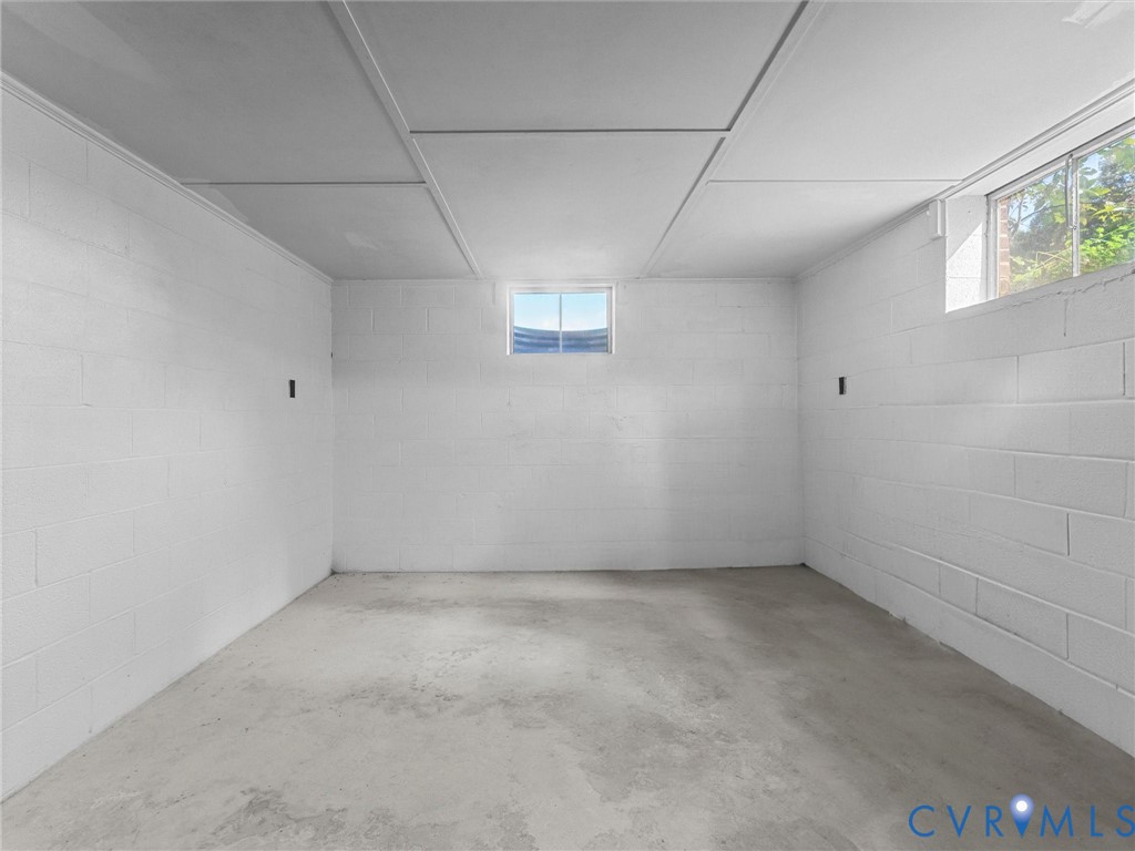 1312 Walnut Shade Road, Louisa, VA 23093