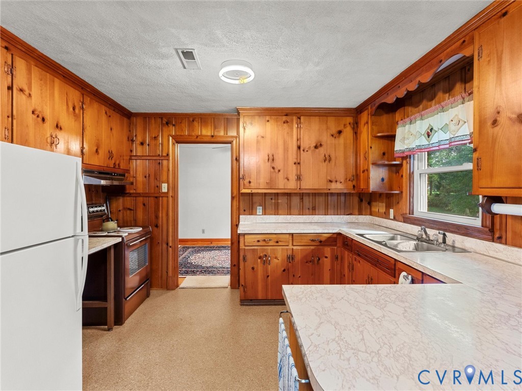 1312 Walnut Shade Road, Louisa, VA 23093