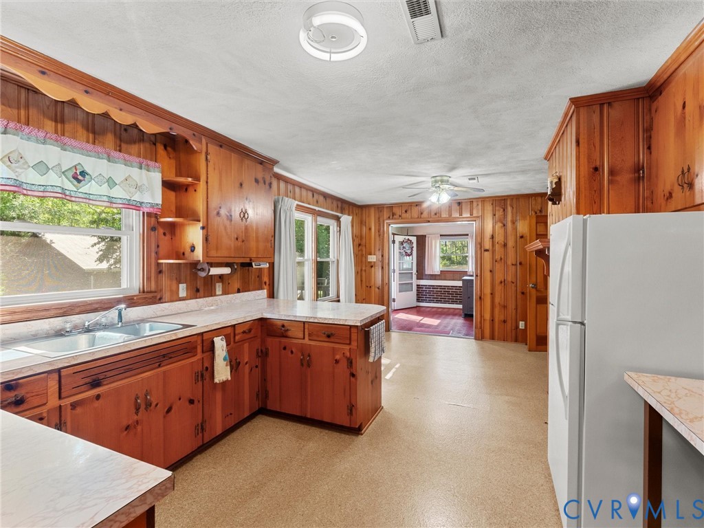 1312 Walnut Shade Road, Louisa, VA 23093