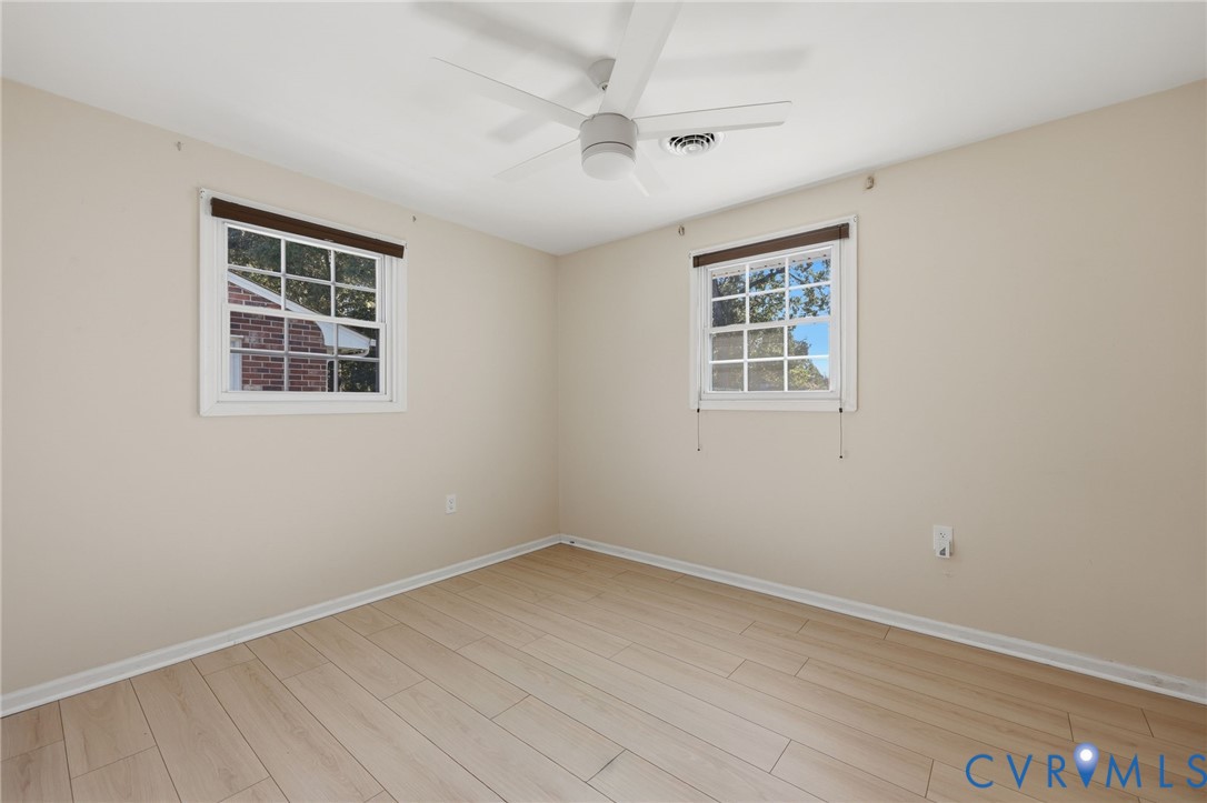 303 Prince Albert Avenue, Gregory, Colonial Heights, VA 23834