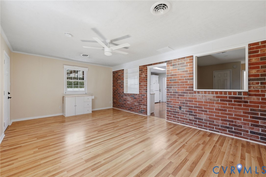 303 Prince Albert Avenue, Gregory, Colonial Heights, VA 23834