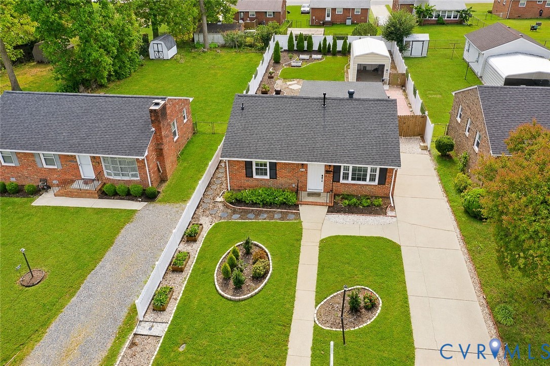 303 Prince Albert Avenue, Gregory, Colonial Heights, VA 23834
