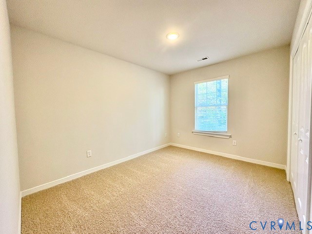 25 Hatchechubee Road, Palmyra, VA 22963