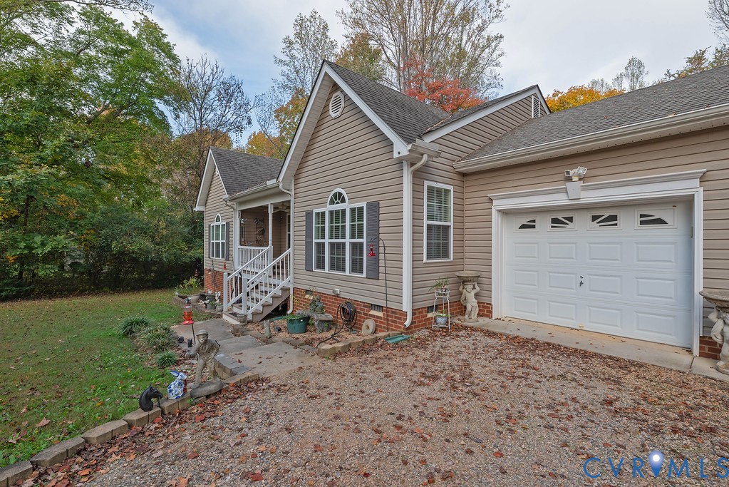 2498 Davis Mill Road, Goochland, VA 23063