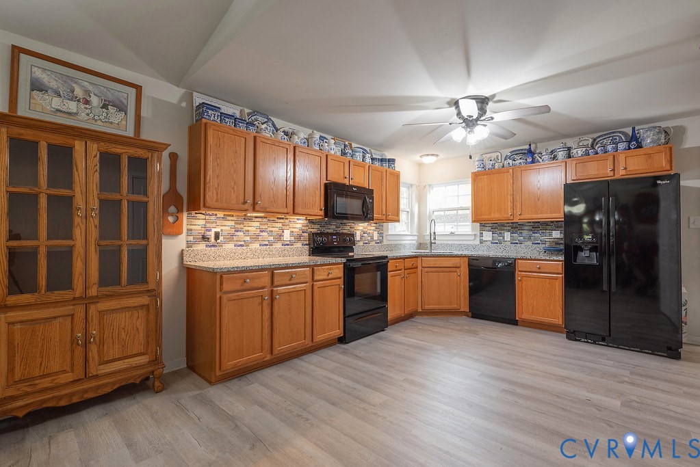 2498 Davis Mill Road, Goochland, VA 23063 2498 Davis Mill Road, Goochland, VA 23063
