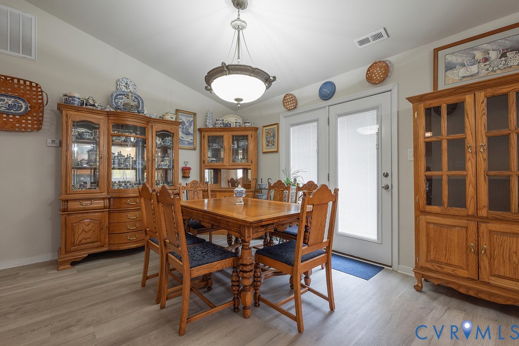 2498 Davis Mill Road, Goochland, VA 23063 2498 Davis Mill Road, Goochland, VA 23063