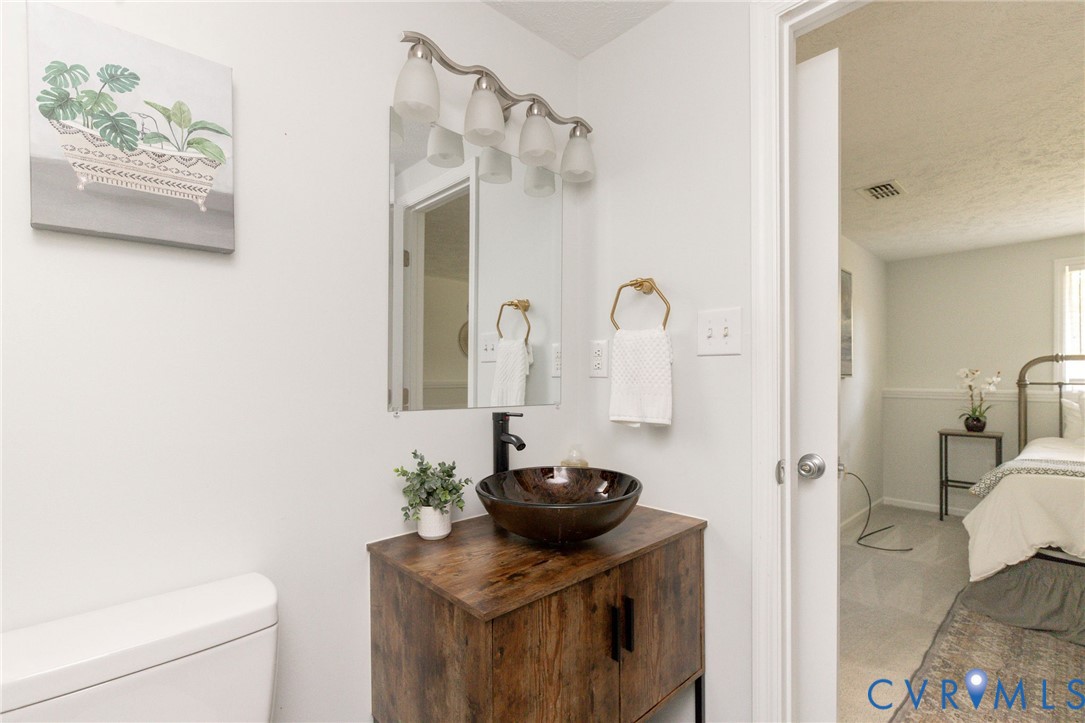 9353 Kempton Manor Court, #1802, Glen Allen, VA 23060