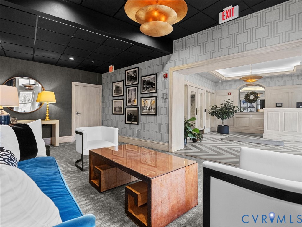413 Stuart Circle, #3B, Historic Fan District, Richmond, VA 23220