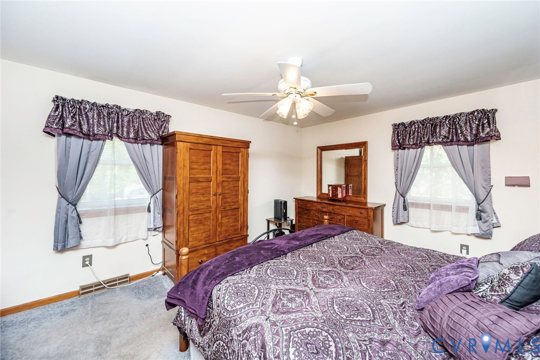 10806 Burleigh Drive, South Prince George, VA 23805