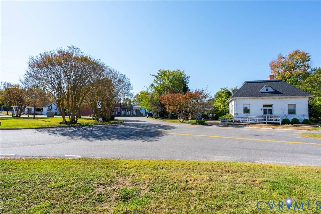 135 Mancha Avenue, Claremont, VA 23899