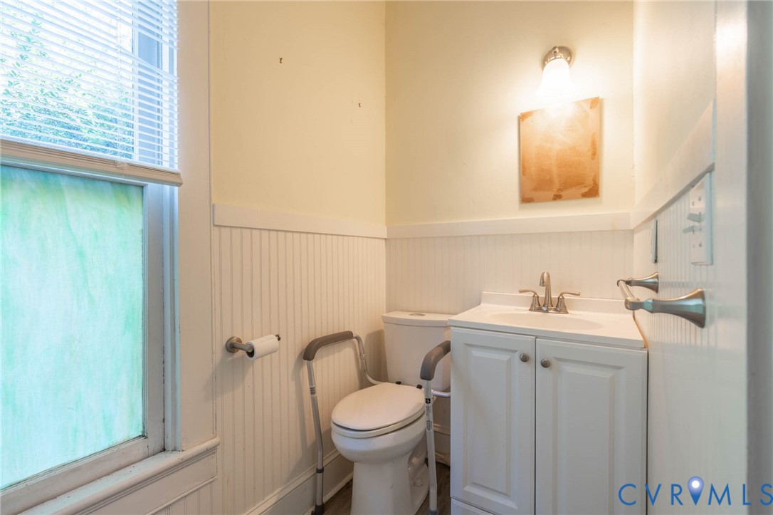 135 Mancha Avenue, Claremont, VA 23899