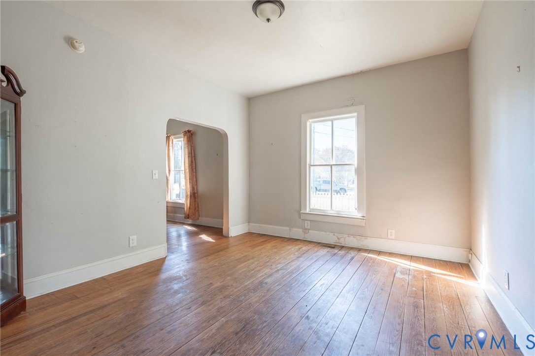 135 Mancha Avenue, Claremont, VA 23899