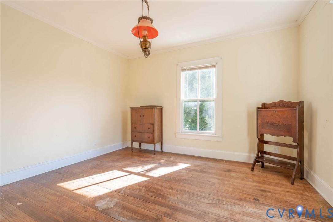 135 Mancha Avenue, Claremont, VA 23899