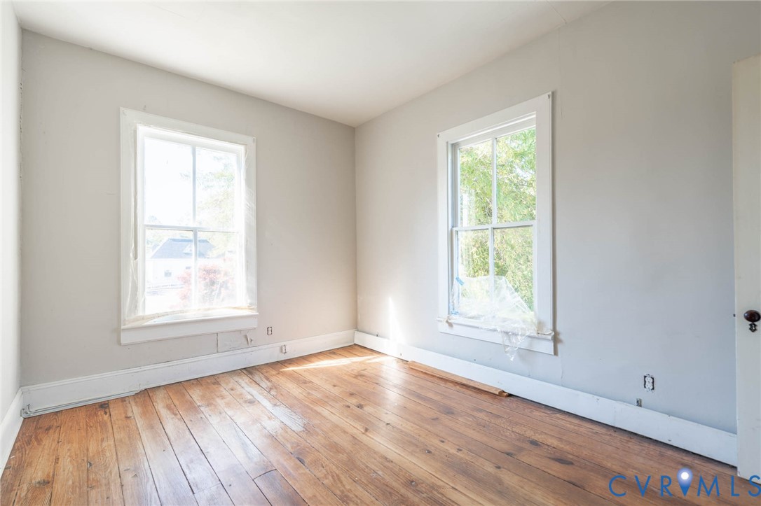 135 Mancha Avenue, Claremont, VA 23899
