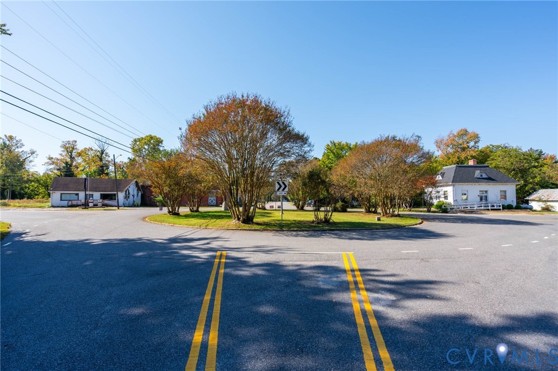 135 Mancha Avenue, Claremont, VA 23899