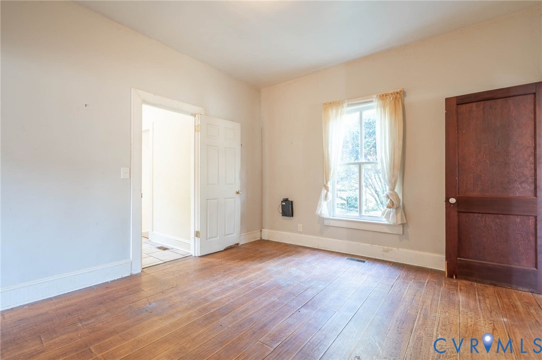 135 Mancha Avenue, Claremont, VA 23899
