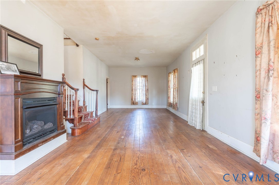 135 Mancha Avenue, Claremont, VA 23899