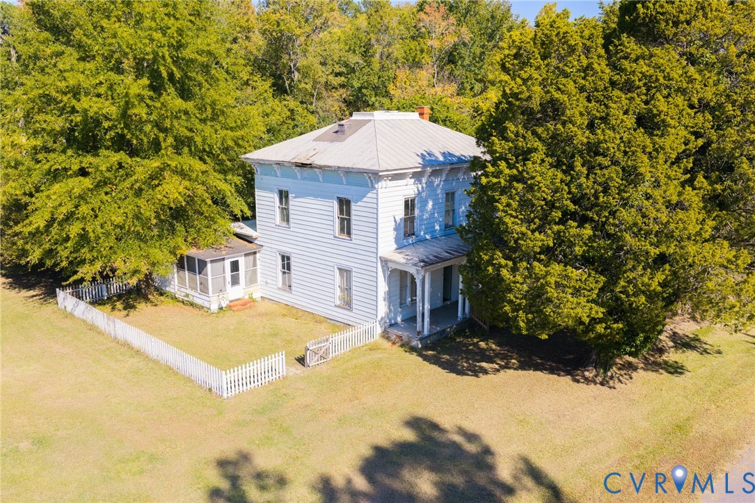 135 Mancha Avenue, Claremont, VA 23899
