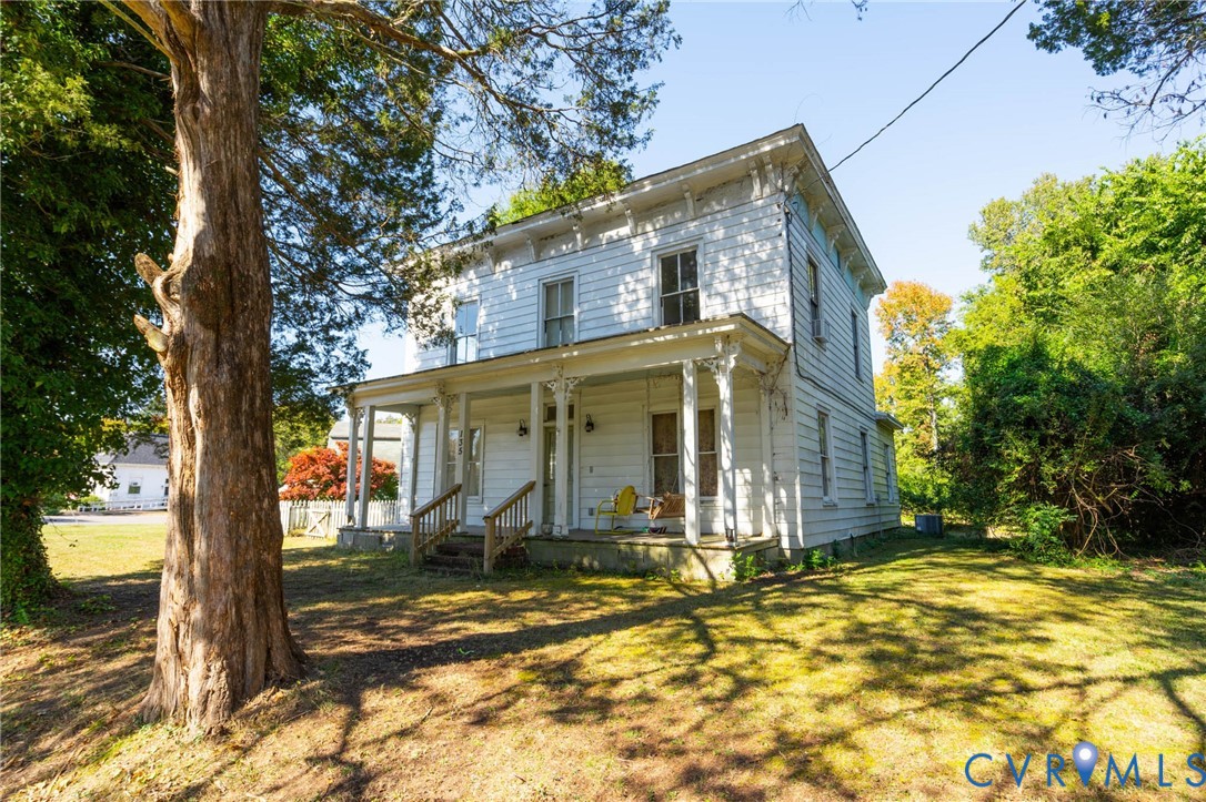 135 Mancha Avenue, Claremont, VA 23899