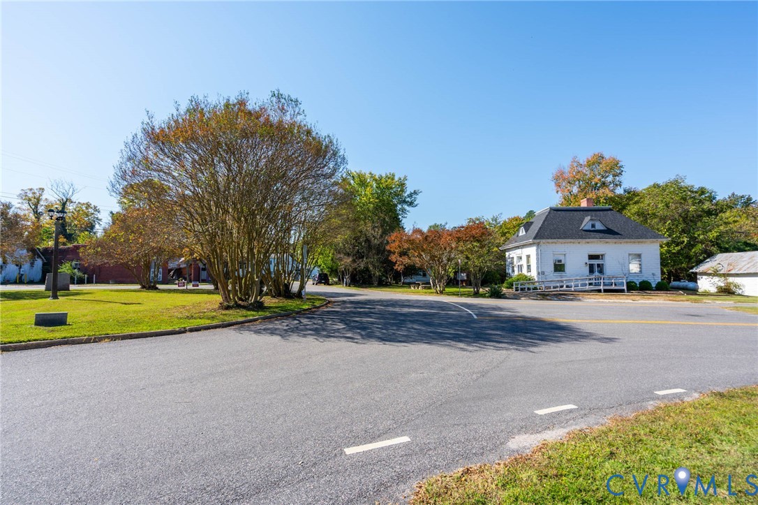 135 Mancha Avenue, Claremont, VA 23899