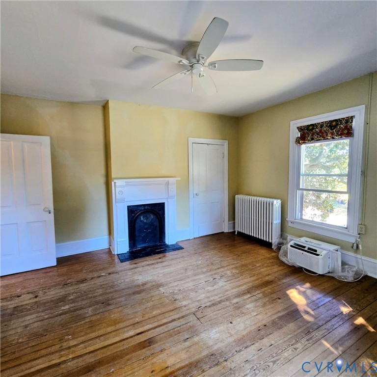 400 W Carolina Avenue, Crewe, VA 23930