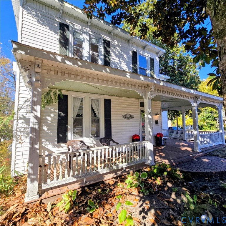 400 W Carolina Avenue, Crewe, VA 23930