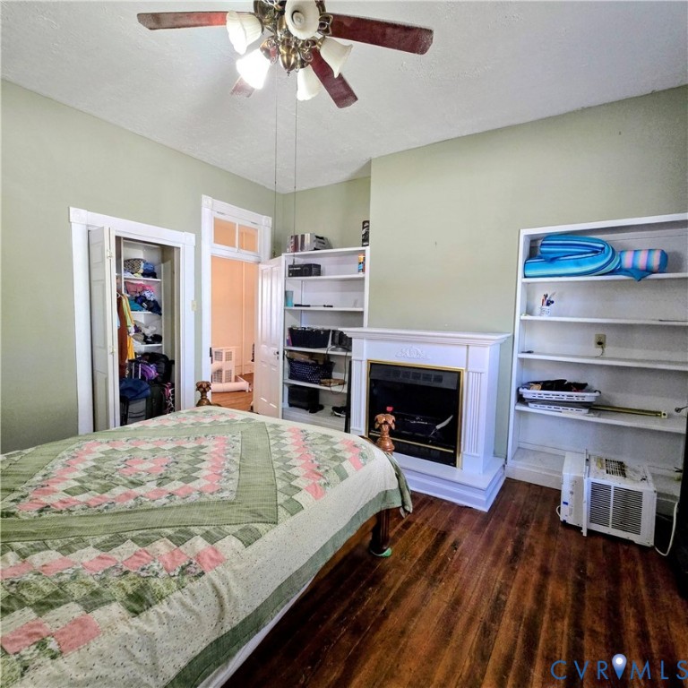 400 W Carolina Avenue, Crewe, VA 23930