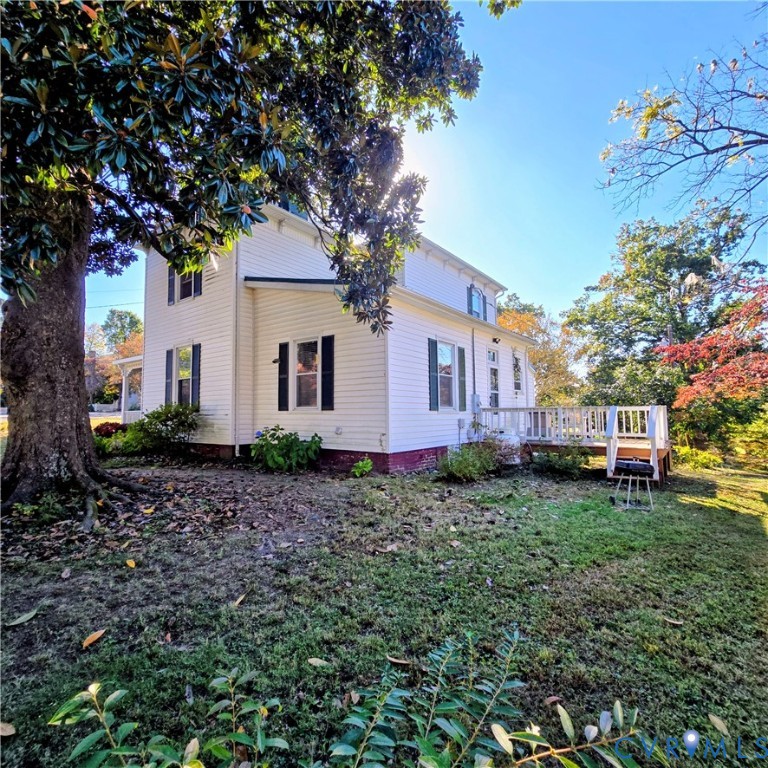 400 W Carolina Avenue, Crewe, VA 23930