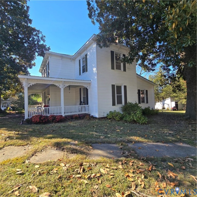 400 W Carolina Avenue, Crewe, VA 23930